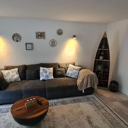 Moewenstuebchen Apartment Zingst